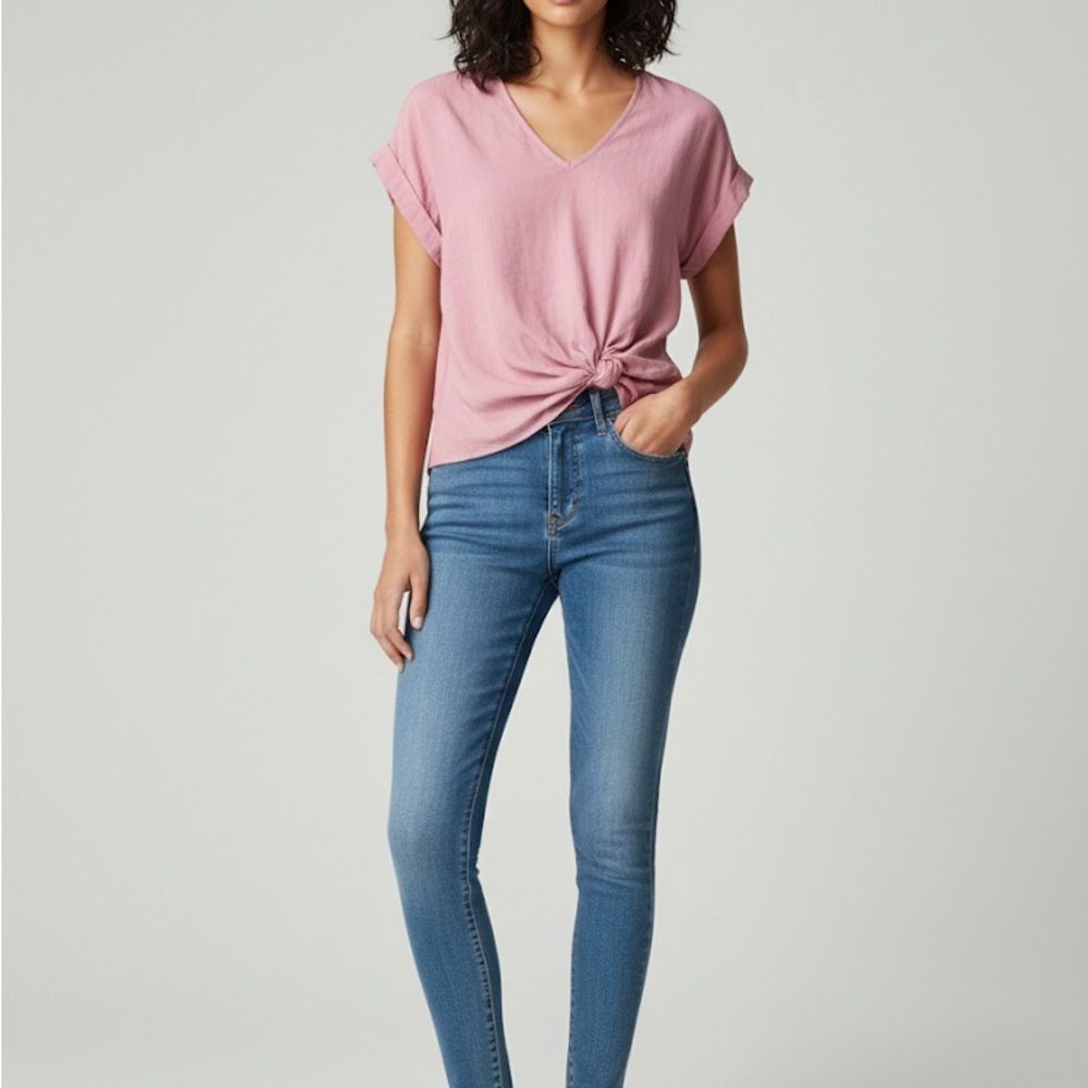 Staccato Pink Knotted V-Neck Blouse Casual Chic Everyday Versatile Women’s Small